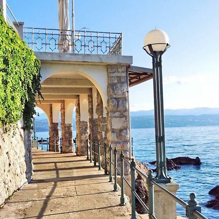 Cvita - Cozy Apartment With An Amazing View Ловран Экстерьер фото
